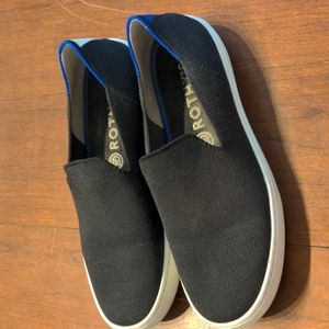 Rothy's Black Sneaker Size 6